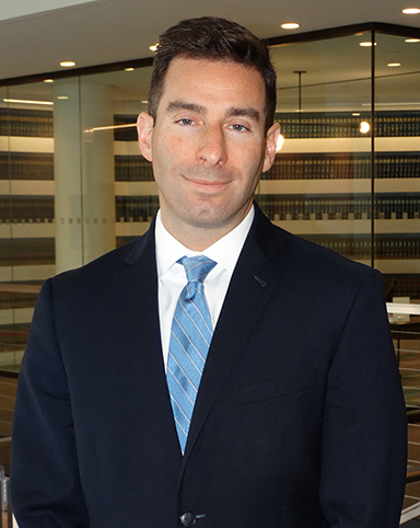 Image of Elie Honig
